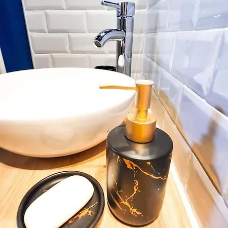 Appartement Le 44, T3 Equipe Au Centre